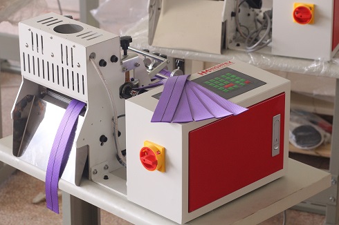 828 Automatic webbing strap cutting machine